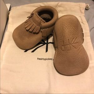 Baby moccasins new